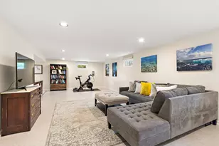 8239 W 138th St, Orland Park, IL 60462 - Photo 32