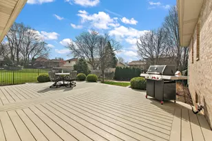 8239 W 138th St, Orland Park, IL 60462 - Photo 38