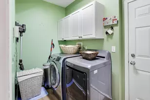 343 Copper Springs Ln, Elgin, IL 60124 - Photo 18