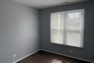 1312 Coventry Cir, Vernon Hills, IL 60061 - Photo 14