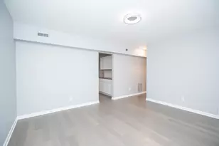 729 Blackhawk Dr, University Park, IL 60484 - Photo 4