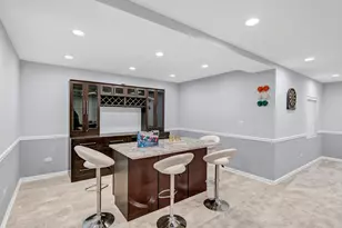 2124 Amelia Ln, Hoffman Estates, IL 60192 - Photo 40