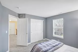 2124 Amelia Ln, Hoffman Estates, IL 60192 - Photo 26