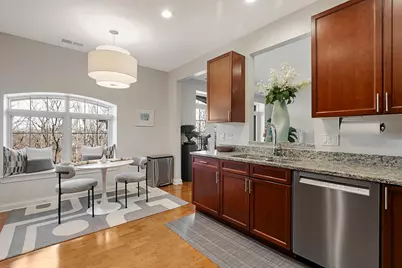 1800 Amberley Court #407, Lake Forest, IL 60045 - Photo 8