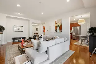 1800 Amberley Ct, Lake Forest, IL 60045 - Photo 6