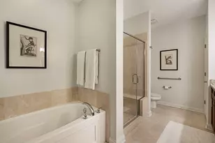 1800 Amberley Ct, Lake Forest, IL 60045 - Photo 14