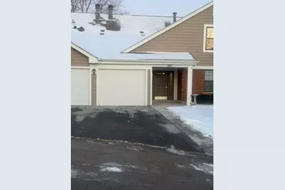 287 Pembridge Lane #B2, Schaumburg, IL 60193 - Photo 1
