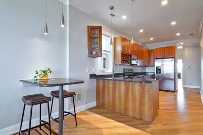 2625 W Belmont Avenue #4, Chicago, IL 60618 - Photo 8