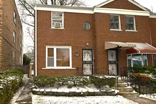 7927 S Jeffery Blvd, Chicago, IL 60617 - Photo 1