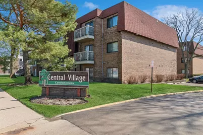 611 W Central Road #A4, Mount Prospect, IL 60056 - Photo 1