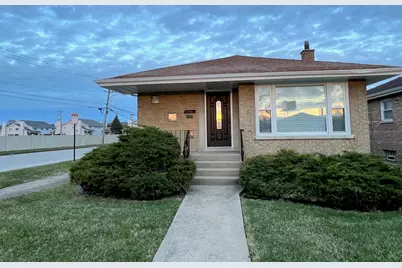 12401 Justine Street, Calumet Park, IL 60827 - Photo 2