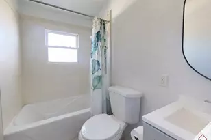 630 E 170th St, South Holland, IL 60473 - Photo 10