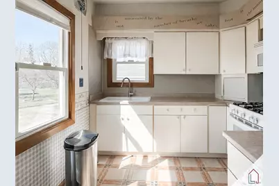 630 E 170th Street, South Holland, IL 60473 - Photo 6