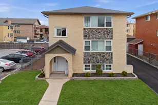 10301 McVicker Ave, Chicago Ridge, IL 60415 - Photo 2