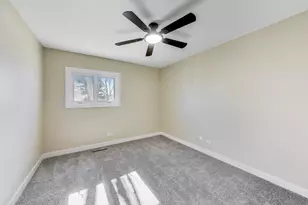 54 Bonds Dr, Bourbonnais, IL 60914 - Photo 12