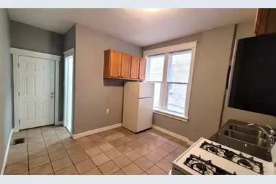 4056 W Hirsch Street #1, Chicago, IL 60651 - Photo 6