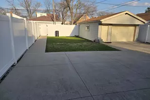 14529 S Emerald Ave, Riverdale, IL 60827 - Photo 22