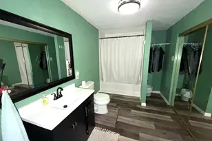 1444 E 4th St, Centralia, IL 62801 - Photo 6