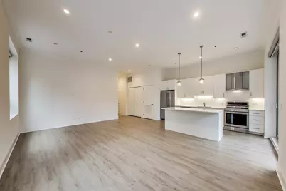 [Address not provided], Chicago, IL 60607 - Photo 4