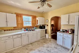 800 W McCord St, Centralia, IL 62801 - Photo 4