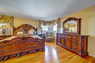 5000 Pratt Ave, Skokie, IL 60077 - Photo 16