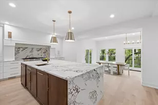 120 Crescent Dr, Glencoe, IL 60022 - Photo 2
