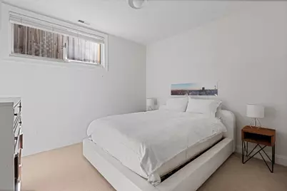 2131 W Melrose Street, Chicago, IL 60618 - Photo 22