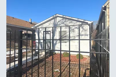 9339 S Burnside Avenue, Chicago, IL 60619 - Photo 2