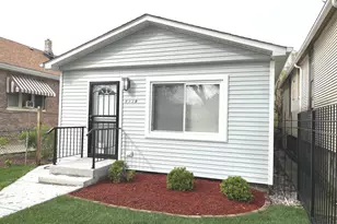 9339 S Burnside Ave, Chicago, IL 60619 - Photo 2