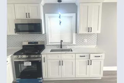 9339 S Burnside Avenue, Chicago, IL 60619 - Photo 10