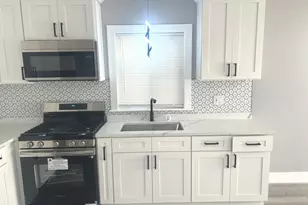 9339 S Burnside Ave, Chicago, IL 60619 - Photo 10