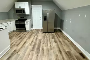 2713 W Gladys Ave, Chicago, IL 60612 - Photo 4