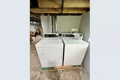 2713 W Gladys Avenue #3, Chicago, IL 60612 - Photo 22