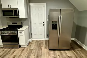 2713 W Gladys Ave, Chicago, IL 60612 - Photo 8