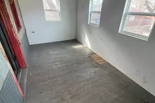 1128 N Lockwood Ave, Chicago, IL 60651 - Photo 10