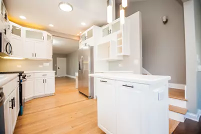 235 W Ash Street, Lombard, IL 60148 - Photo 2