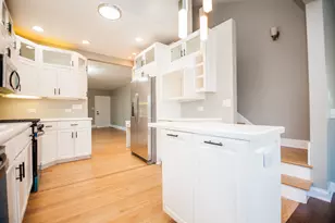 235 W Ash St, Lombard, IL 60148 - Photo 2