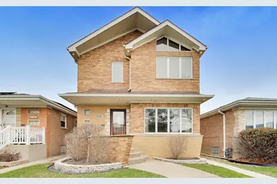 5731 S Newland Avenue, Chicago, IL 60638 - Photo 1
