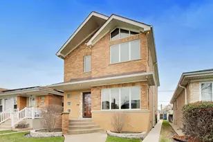 5731 S Newland Ave, Chicago, IL 60638 - Photo 2