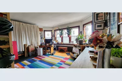 1925 W Belle Plaine Avenue #3F, Chicago, IL 60613 - Photo 2