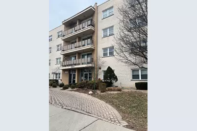 8210 Elmwood Avenue #403, Skokie, IL 60077 - Photo 1