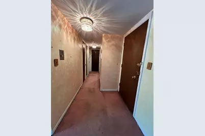 8210 Elmwood Avenue #403, Skokie, IL 60077 - Photo 18