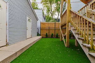 1325 W George St, Chicago, IL 60657 - Photo 24