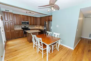 1325 W George St, Chicago, IL 60657 - Photo 10