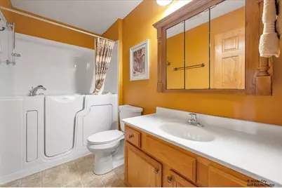 225 Sundance Trail, Capron, IL 61012 - Photo 20