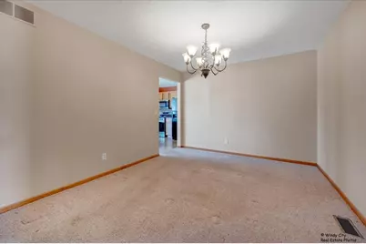 225 Sundance Trail, Capron, IL 61012 - Photo 6