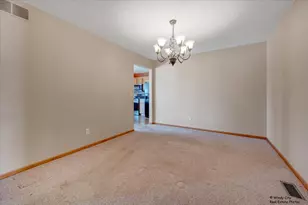 225 Sundance Trail, Capron, IL 61012 - Photo 6