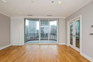 10 E Delaware Pl, Chicago, IL 60611 - Photo 4