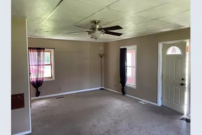 224 S Main Street, Kingston, IL 60145 - Photo 4
