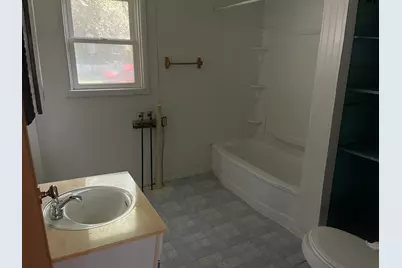 224 S Main Street, Kingston, IL 60145 - Photo 6